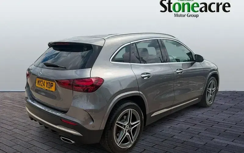 Used Mercedes GLA200 Executive 163 HP (119 kW) 2026 SUV