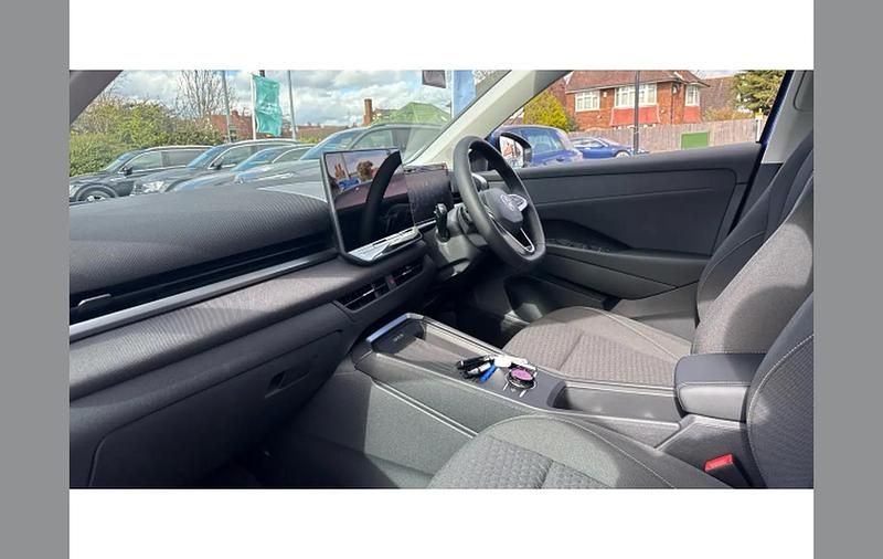 New VW T-Roc Life 147 HP (108 kW) 2025 Other SUV