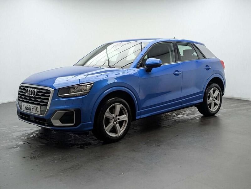 Used Audi Q2 Sport 116 HP (85 kW) 2018 Blue SUV