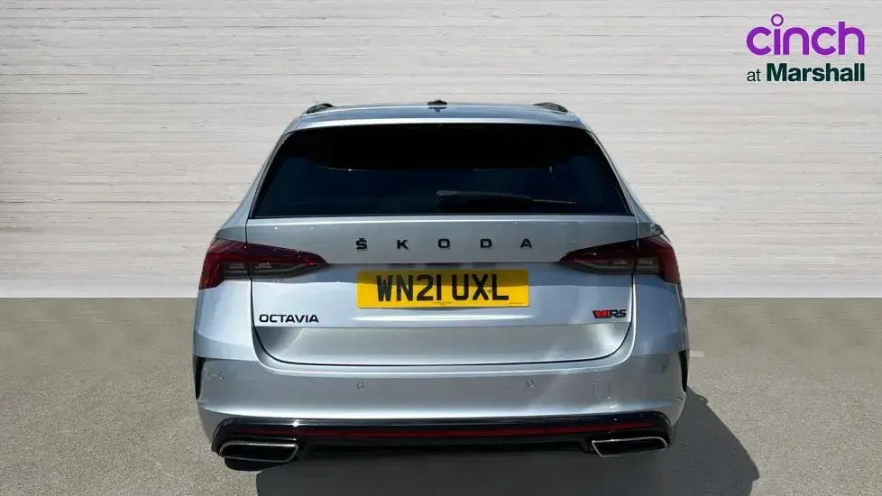 Used Skoda Octavia vRS 200 HP (147 kW) 2021 Silver
