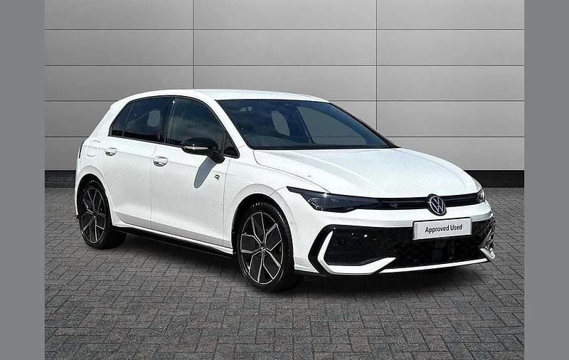 Used VW Golf VIII Black Edition 150 HP (110 kW) 2025 White Hatchback