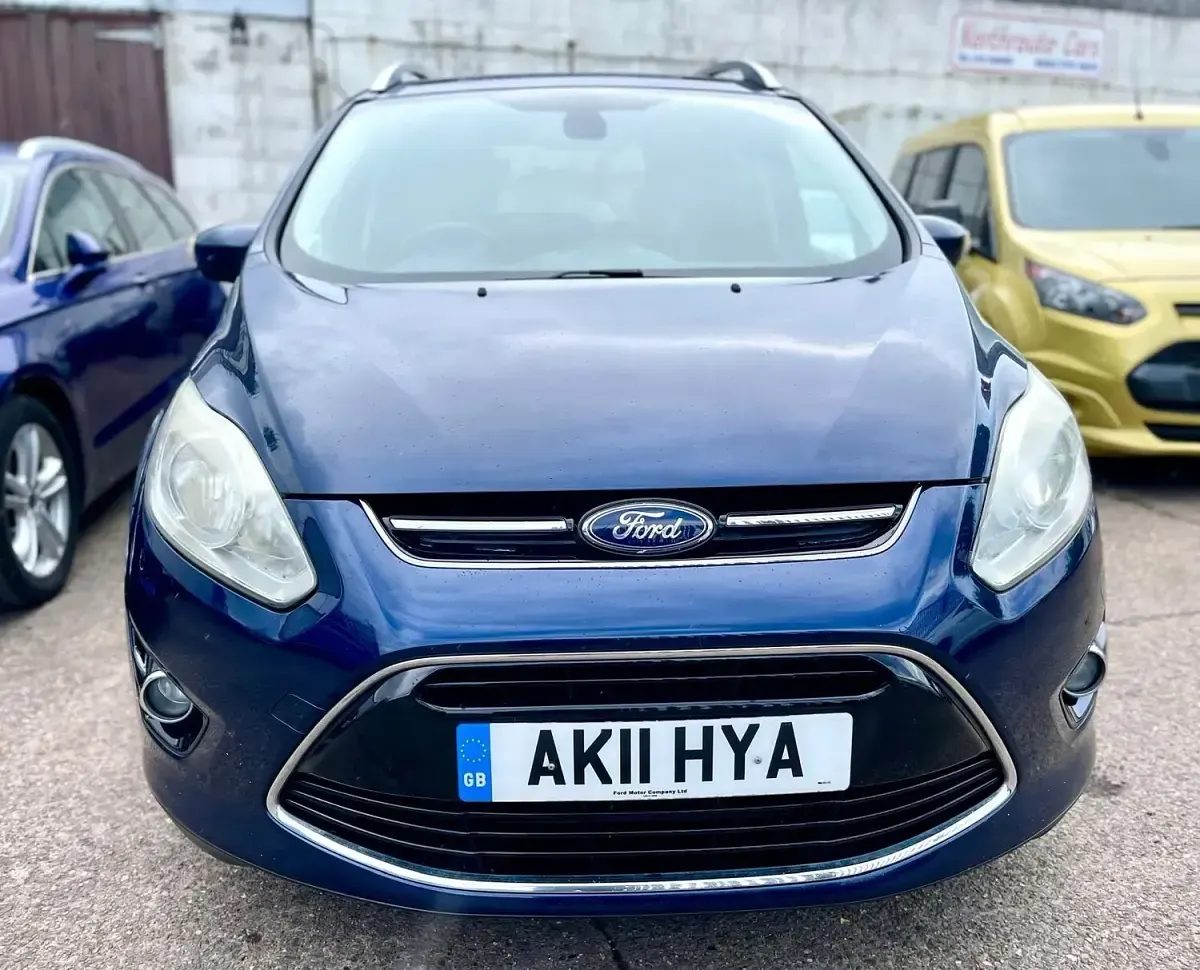 Used Ford Grand C-Max Titanium 2011 Blue MPV