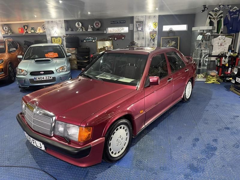 Used Mercedes 190 1990 Red Sedan