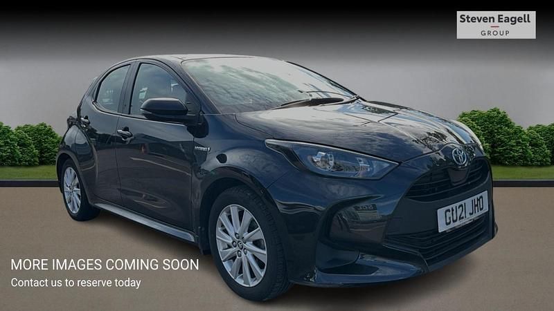 Black Used 2021 Toyota Yaris Hybrid Hatchback | £14,472 (Fair price) - Image 1/4