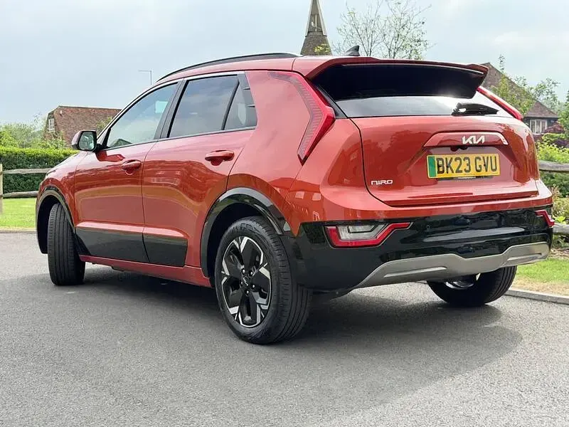 Used Kia e-Niro 67 kW (92 HP) 2023 Orange SUV