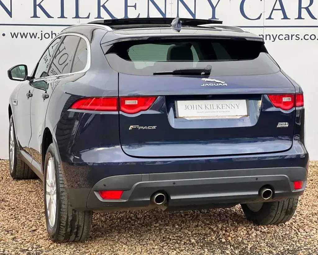 Used Jaguar F-Pace Portfolio 250 HP (183 kW) 2018 Blue SUV