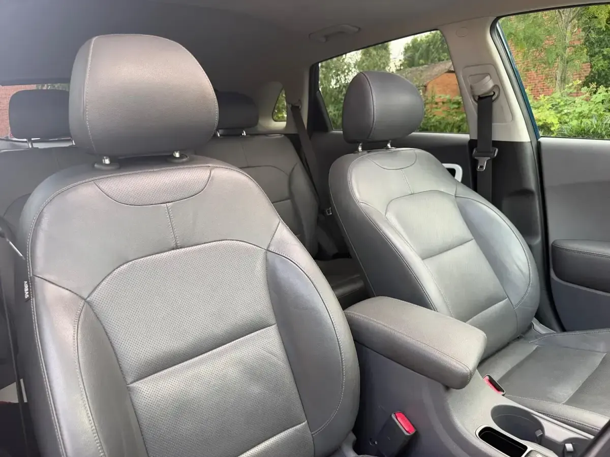 Used Kia Niro First Edition 2017 Blue SUV
