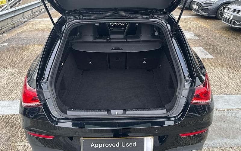 Used Mercedes CLA220 Shooting Brake AMG Line Premium 190 HP (139 kW) 2022 Black Estate
