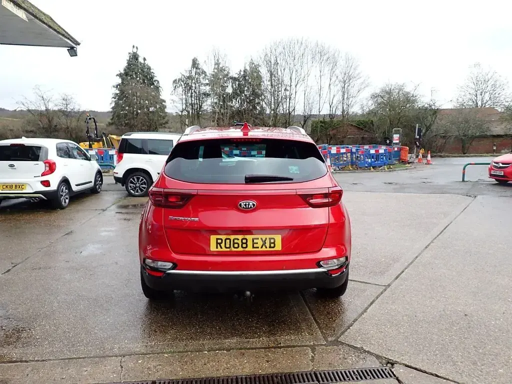 Used Kia Sportage 130 HP (95 kW) 2018 Red SUV