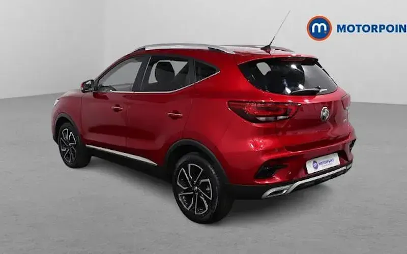 Used MG ZS Exclusive 106 HP (77 kW) 2023 Red SUV