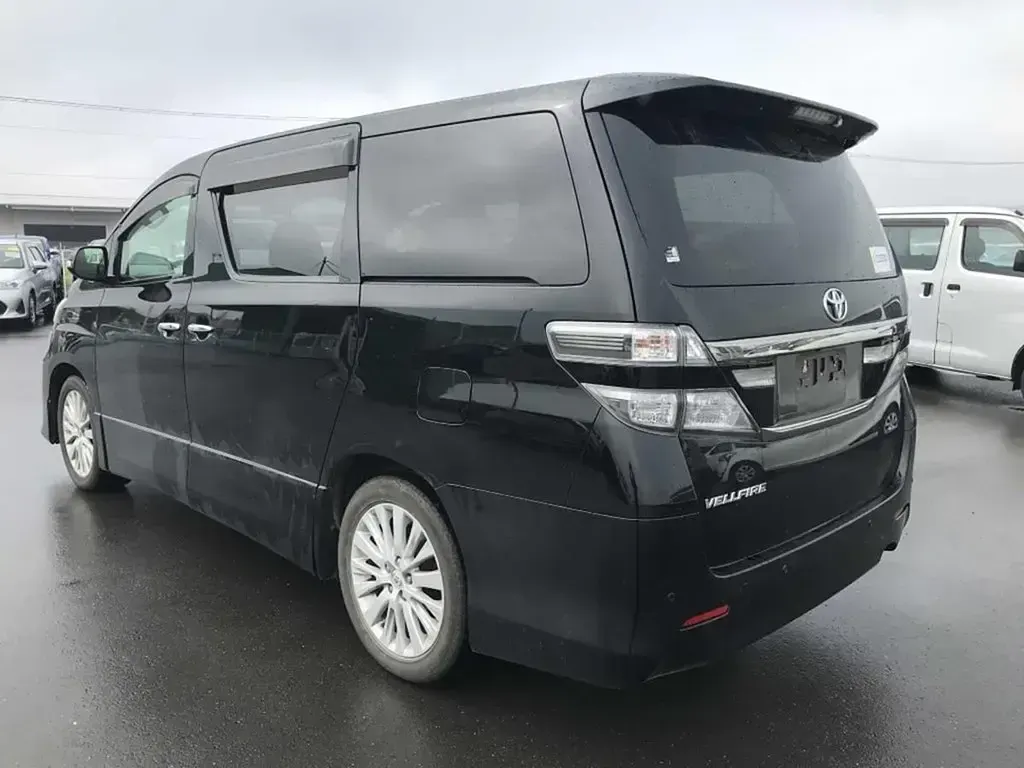 Used Toyota Alphard 2013 Black MPV