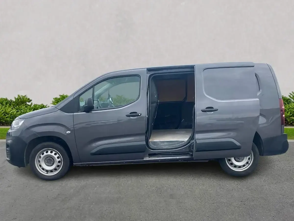 Used Citroën Berlingo 2023 Grey MPV