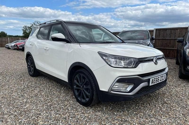 Used 2016 Ssangyong Tivoli | £5,995 (Good price) - Image 1/1