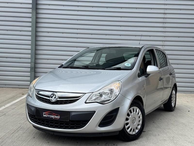 Silver Used 2013 Vauxhall Corsa S Hatchback | £2,490 (Good price) - Image 1/4