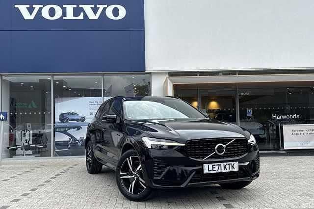 Used 2022 Volvo XC60 R-Design SUV | £29,890 (Good price) - Image 1/4