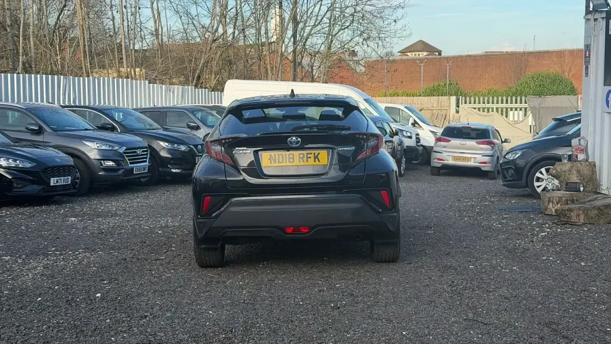 Used Toyota C-HR 122 HP (89 kW) 2018 Black SUV