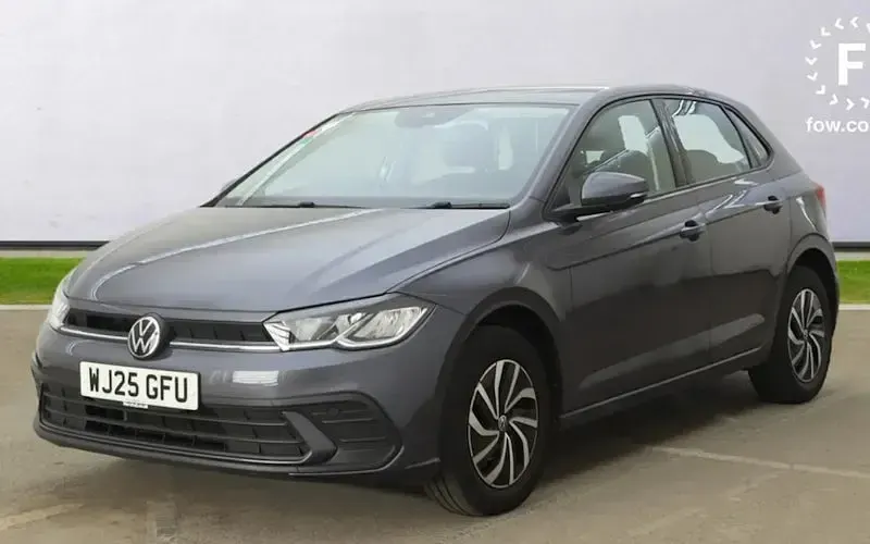 Used VW Polo Life 80 HP (58 kW) 2025 Grey Hatchback