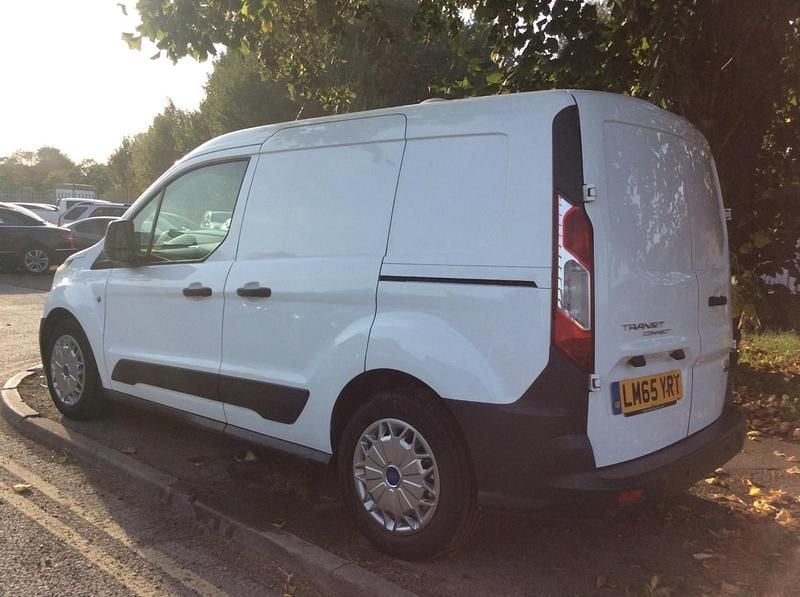 Used Ford Transit Connect 100 HP (73 kW) 2016 White MPV