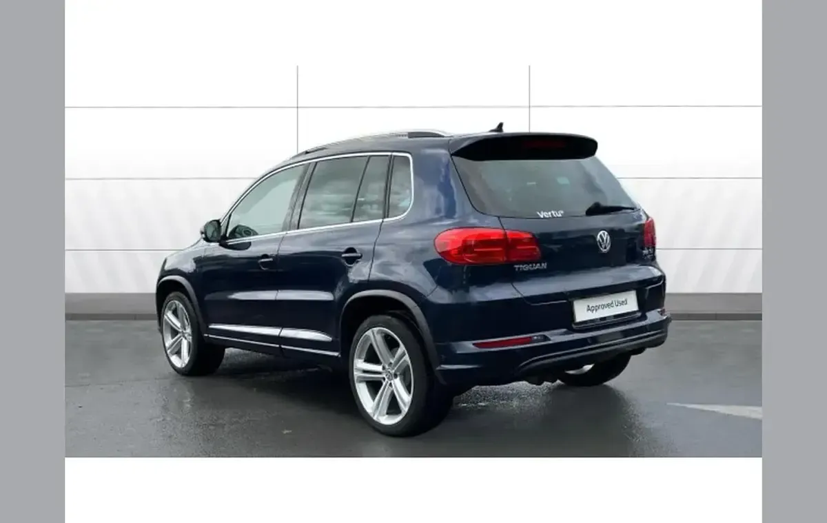 Usado VW Tiguan R-line Edition 150 CV (110 kW) 2016 Azul SUV