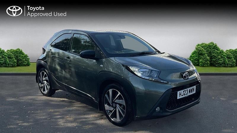 Green Used 2023 Toyota Aygo Hatchback | £12,428 (Fair price) - Image 1/4