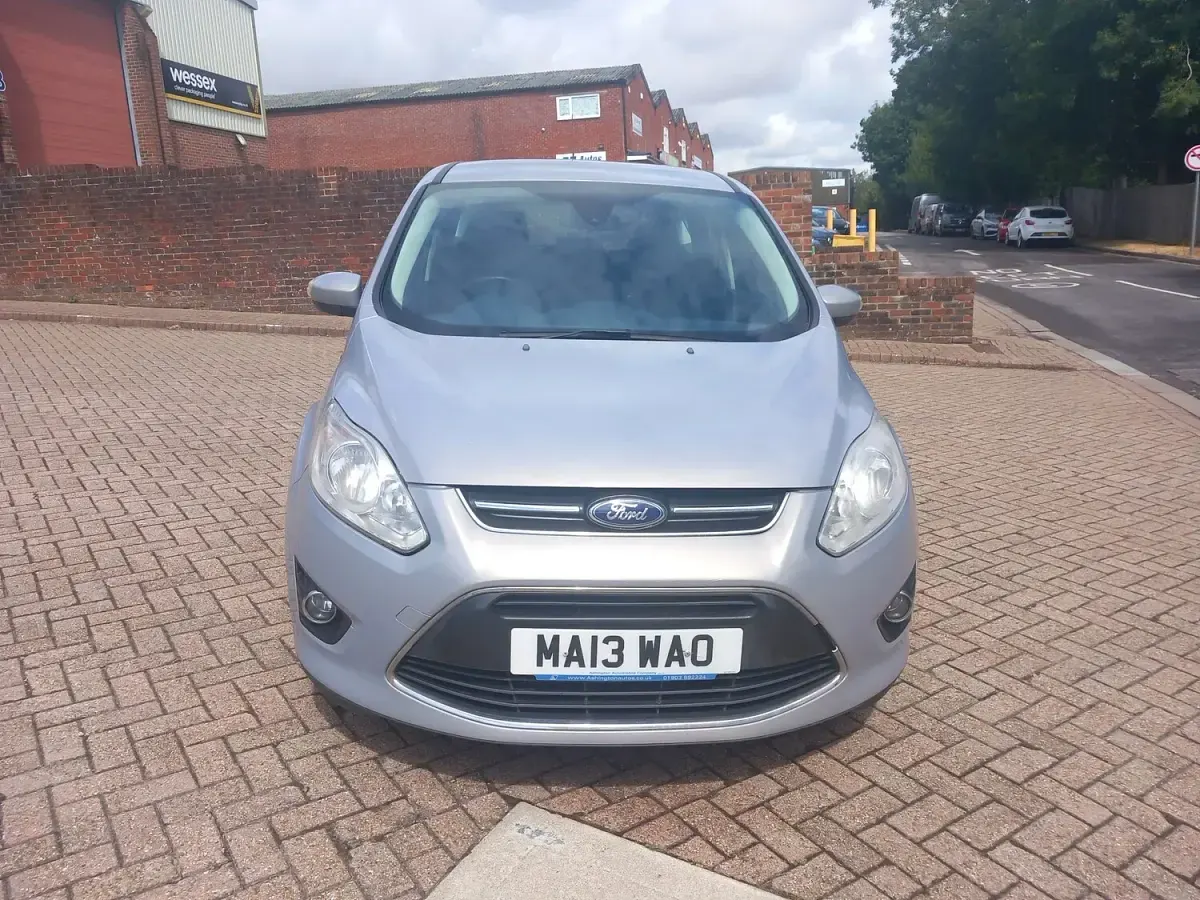 Used Ford C-MAX Zetec 125 HP (91 kW) 2013 Silver MPV