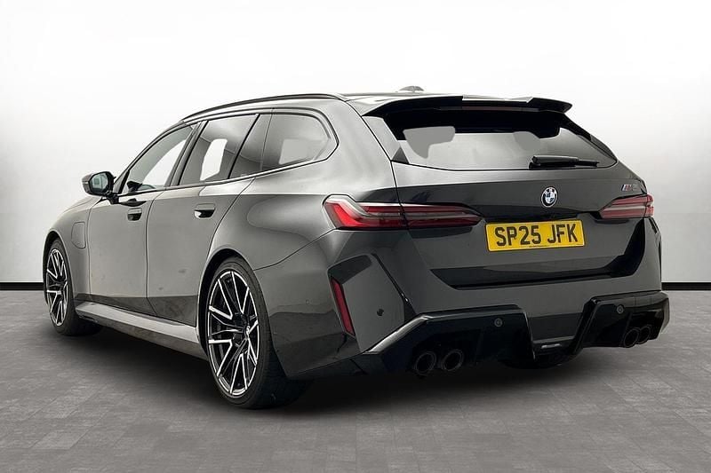 Used BMW M5 Comfort Edition 717 HP (527 kW) 2025 Grey Estate