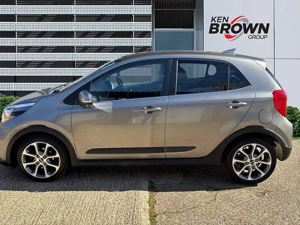 Used Kia Picanto X-Line 84 HP (61 kW) 2019 Silver Hatchback