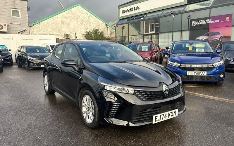 Metallic diamond black Used 2024 Renault Clio V Evolution Hatchback | £16,195 (Good price) - Image 1/4