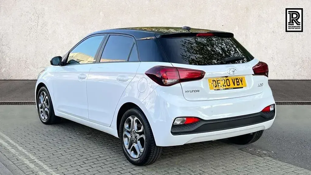 Używany Hyundai i20 83 KM (61 kW) 2020 Biały Hatchback