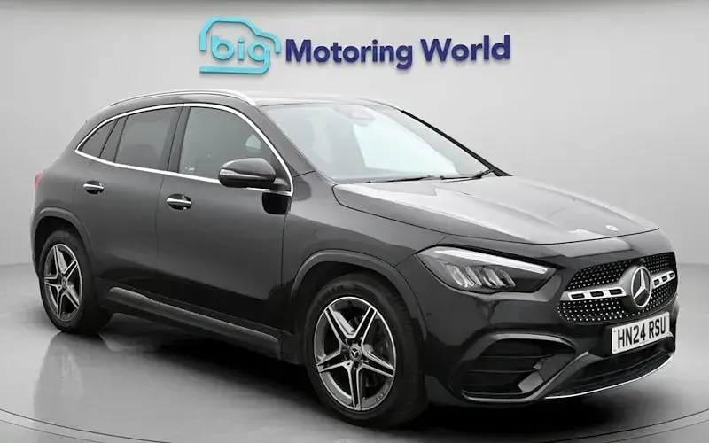 Usado Mercedes GLA200 Executive 163 HP (119 kW) 2026 SUV