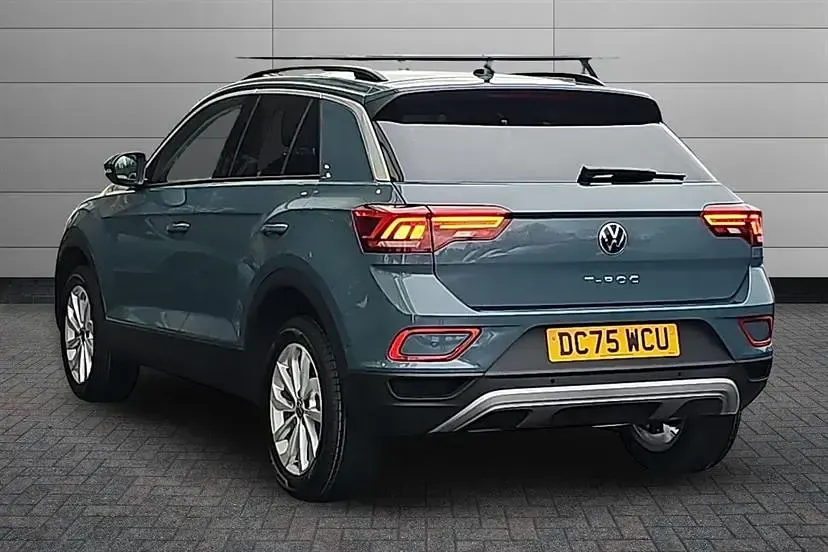 Begagnad VW T-Roc Cabriolet Match 150 HK (110 kW) 2026 Blå SUV