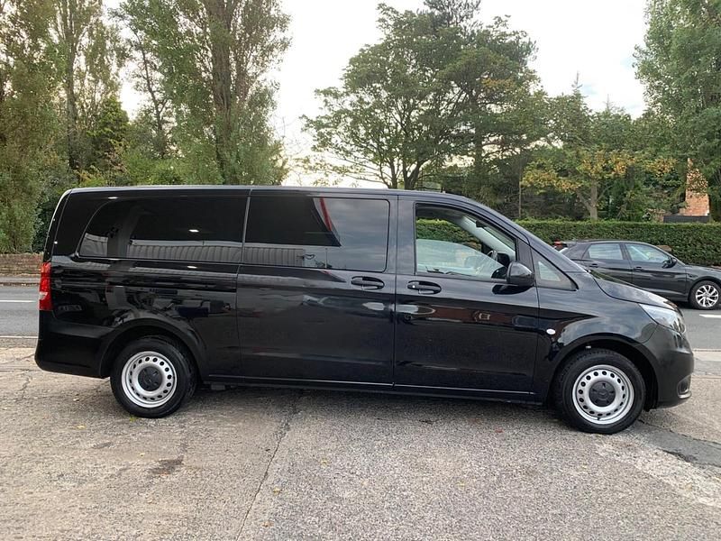 Black Used 2019 Mercedes Vito MPV | £21,995 - Image 1/4