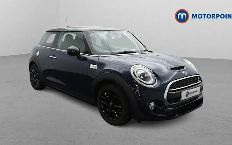 Used Mini Cooper S Classic 192 HP (141 kW) 2019 Hatchback