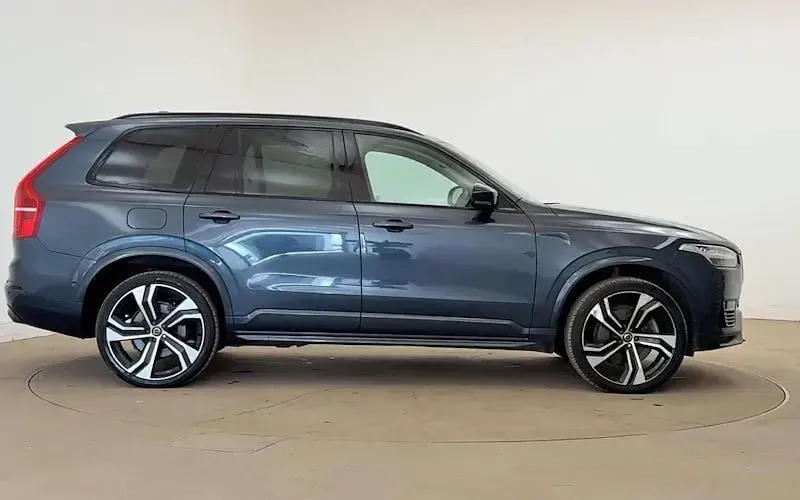 Used Volvo XC90 Ultimate 455 HP (334 kW) 2023 Denim blue SUV
