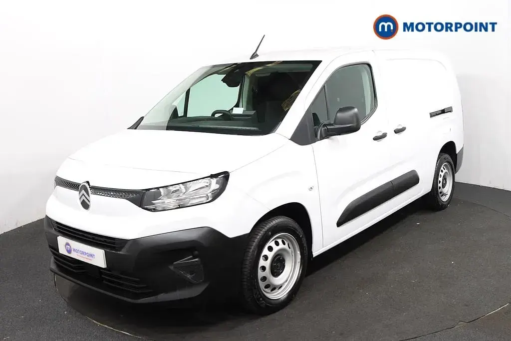 New Citroën Berlingo 100 HP (73 kW) 2026 White MPV