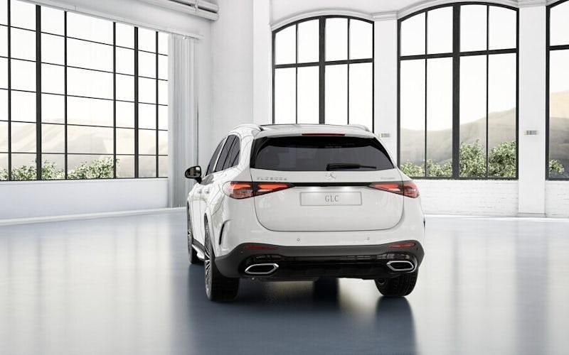 New Mercedes GLC300 AMG Line Premium Plus 258 HP (189 kW) 2025 Estate