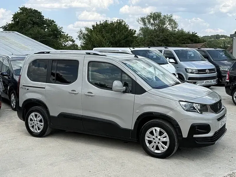 Used Peugeot Rifter Allure 2021 Beige MPV