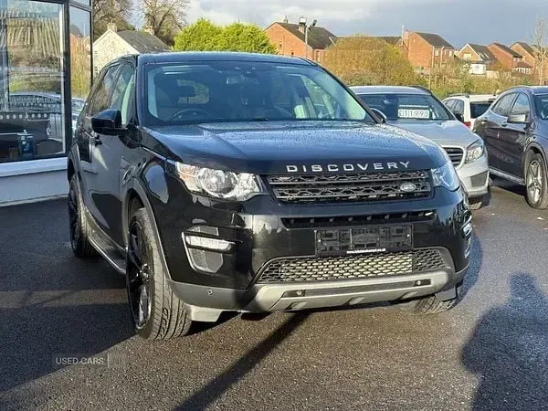 Used Land Rover Discovery 5 SE 2018 Black SUV