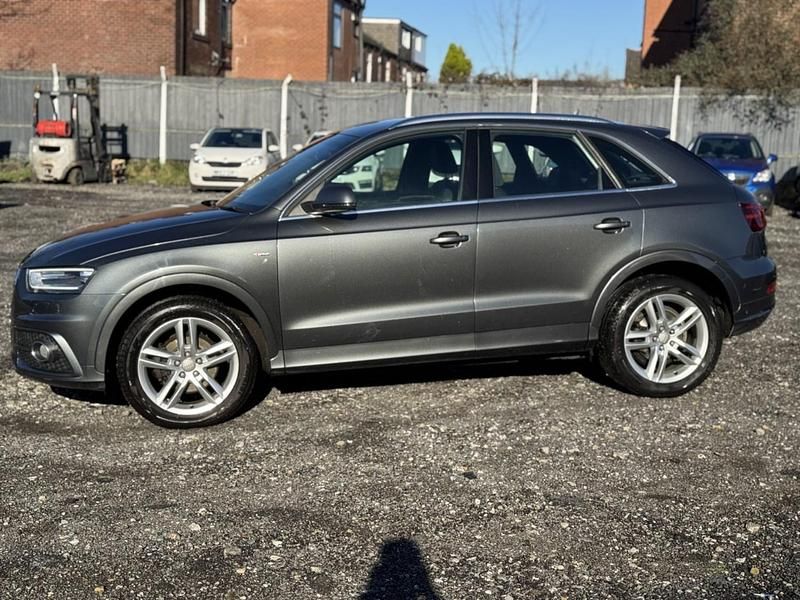 Begagnad Audi Q3 S-Line 2014 Grå SUV