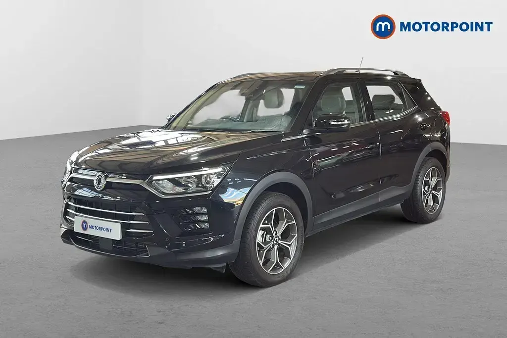 Used SsangYong Korando 163 HP (119 kW) 2023 Black Estate