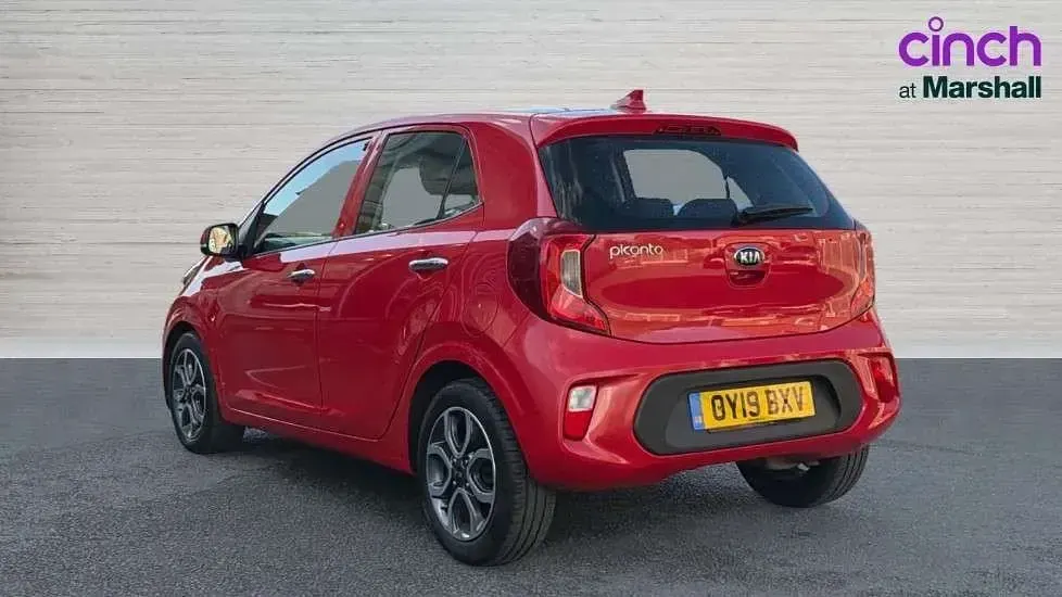 Used Kia Picanto 83 HP (61 kW) 2019 Red Hatchback