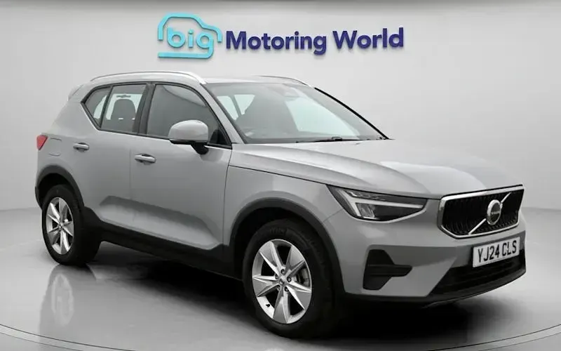 Used Volvo XC40 Core 163 HP (119 kW) 2024 SUV