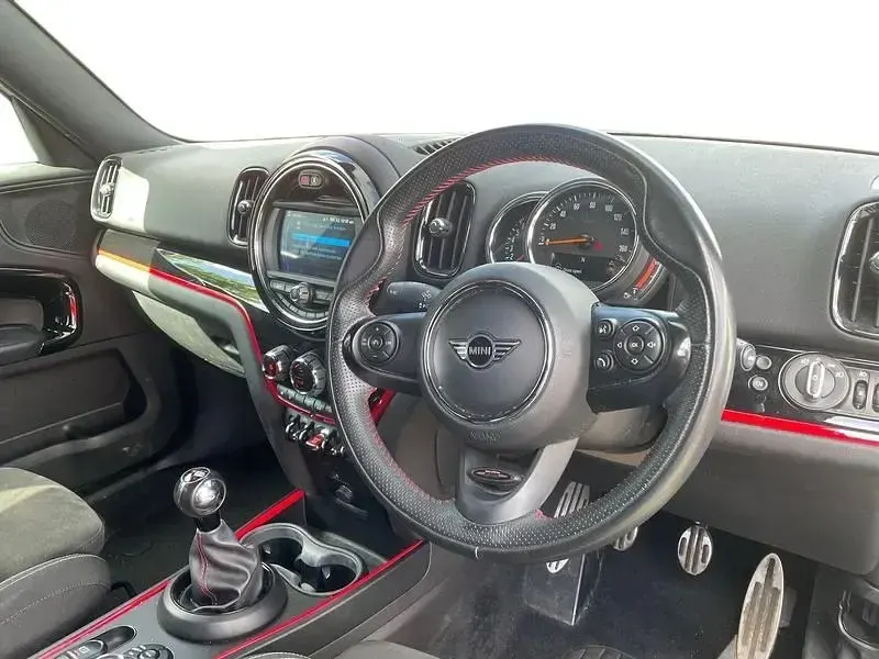 Begagnad Mini Cooper Sport 2020 Vit Halvkombi