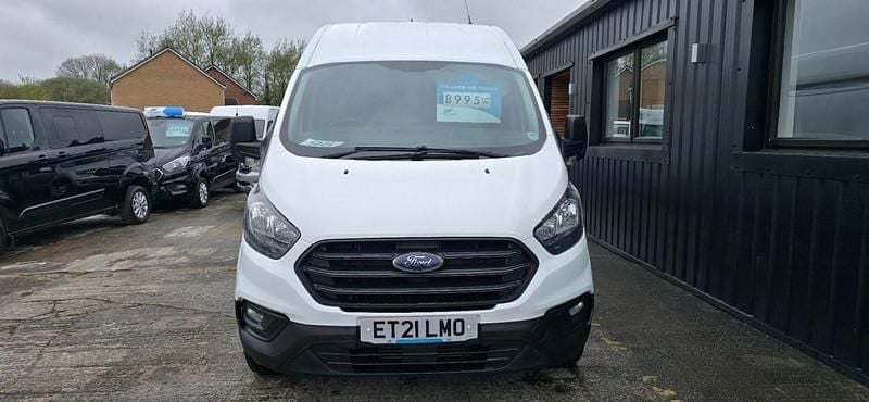 Used Ford Transit Custom 2021 White Hatchback