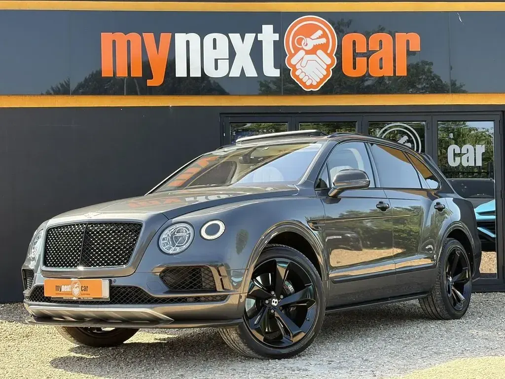 Used Bentley Bentayga 608 HP (447 kW) 2017 Grey SUV