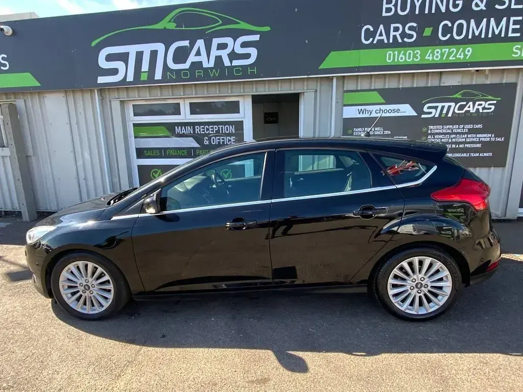 Used Ford Focus Titanium X 150 HP (110 kW) 2017 Black Hatchback
