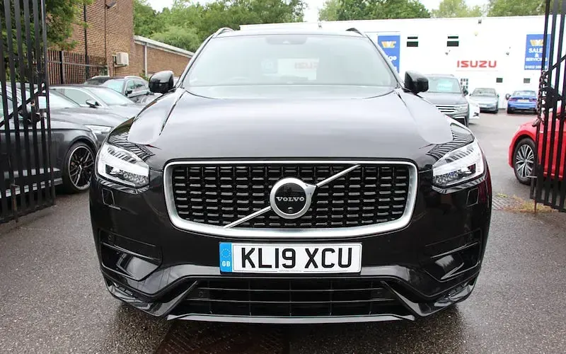 Used Volvo XC90 R-Design Pro 235 HP (172 kW) 2021 SUV