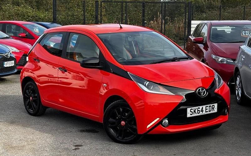 Used 2015 Toyota Aygo X-cite Hatchback | £3,995 (Fair price) - Image 1/4