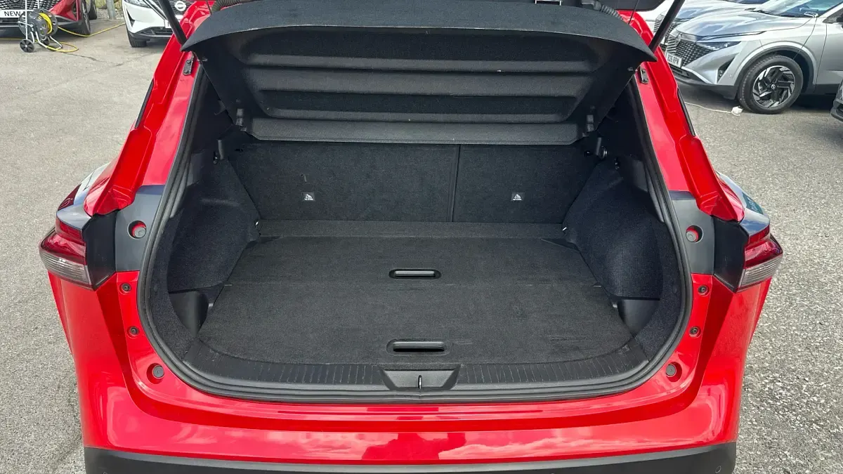 Used Nissan Qashqai N-Connecta 158 HP (116 kW) 2023 Red SUV