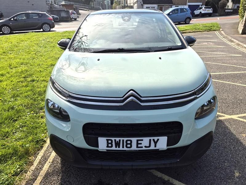 Used Citroën C3 Feel 2018 Green Hatchback